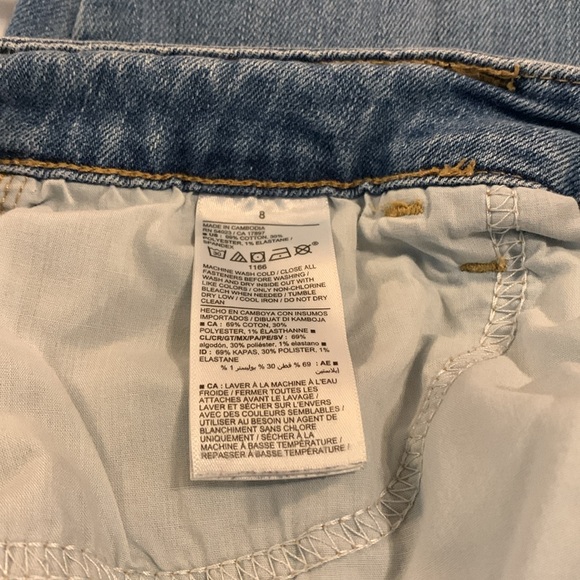 Old Navy Women’s Jeans - Picture 4 of 4